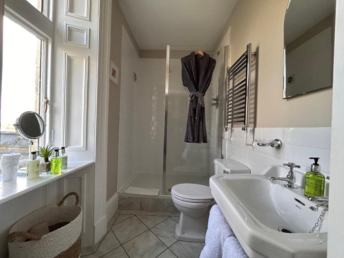 Hazel Manor Guest House Харогейт Екстериор снимка