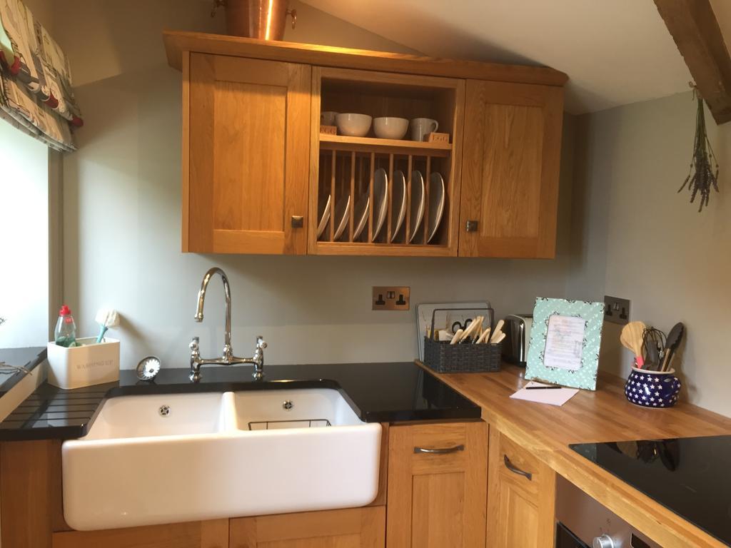 Hazel Manor Guest House Харогейт Екстериор снимка