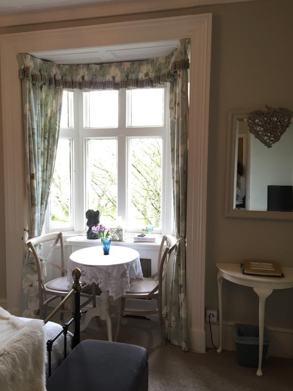 Hazel Manor Guest House Харогейт Екстериор снимка